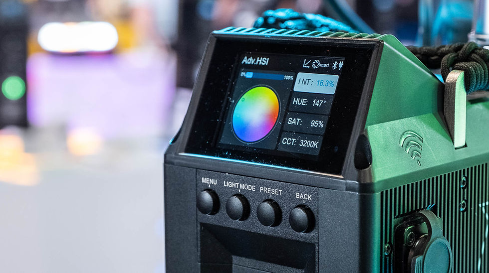Aputure 600W Pro RGB & Bi-Color 2300K-10,000K